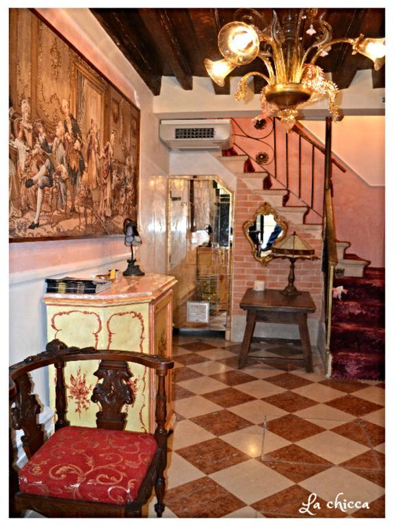 Guest House La Chicca Venesia Bagian luar foto